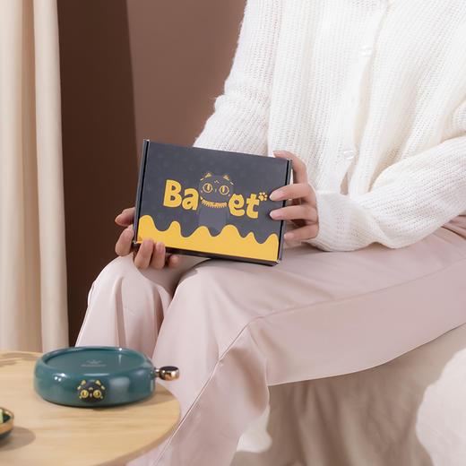 大英博物馆盖亚·安德森猫和她的朋友们系列巴斯特萌猫加热杯垫 商品图3