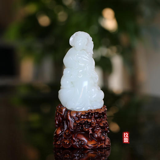 和田玉（羊脂玉）籽料摆件--母子情深 376g 商品图3