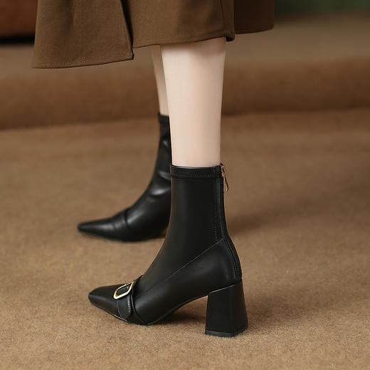 方头粗高跟，米白OL皮带扣弹力短靴  KC-YM-7128 商品图3