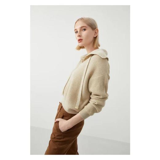 3楼珍贝羊绒夹丝翻领织带女衫 商品图1