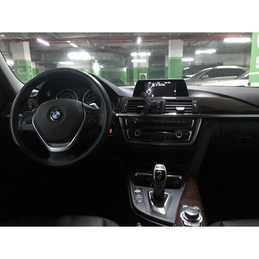 宝马 320Li 豪华设计套装 【长租-深圳】 商品图4