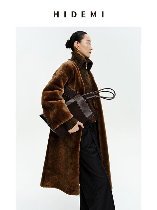 HIDEMI 棕色V领浴袍腰带式极简廓形中长款皮毛一体大衣皮衣 商品图8