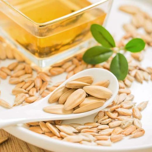 0记小卖铺白兔奶瓜子 320g 商品图1