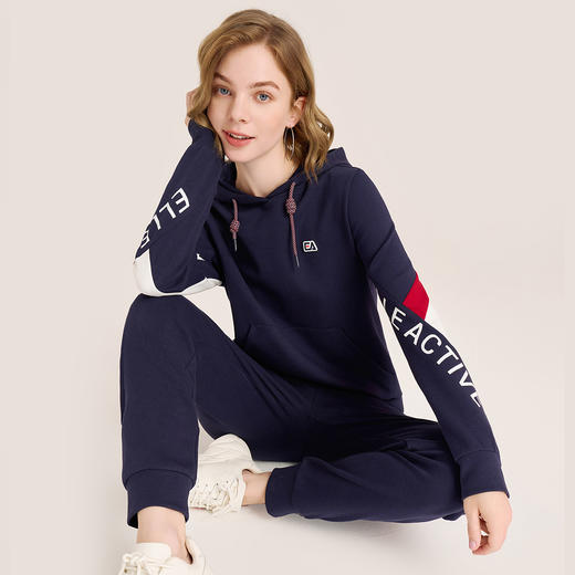 ELLE Active秋季休闲连帽卫衣新款时尚撞色上衣女装 商品图5