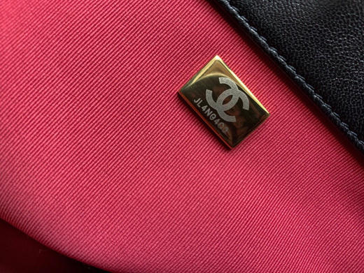 秋季特惠💰1150 原单香奈儿 黑色 很受欢迎的托特购物包3519 商品图7