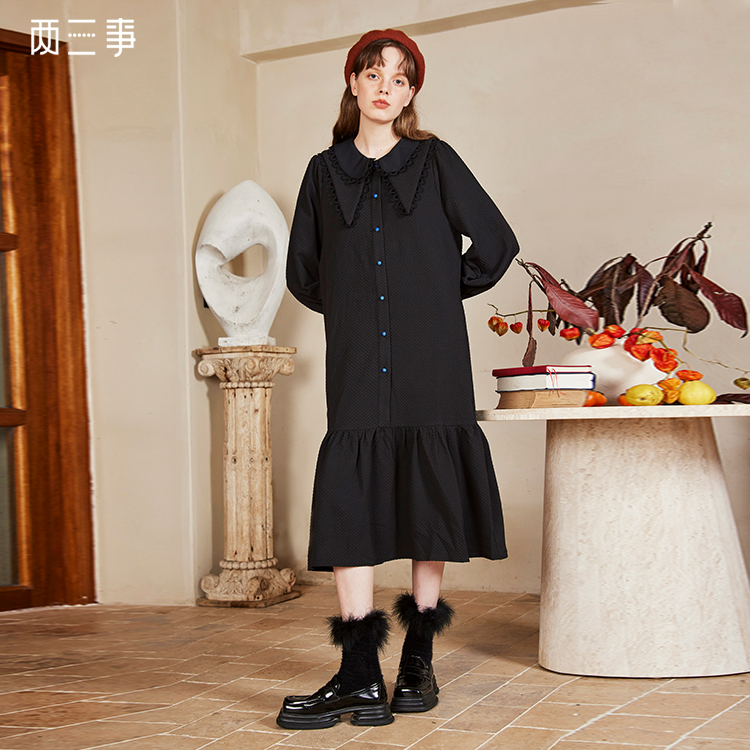 两三事国潮艺术四目无他人冬季新款复古黑色连衣裙长款衬衫裙