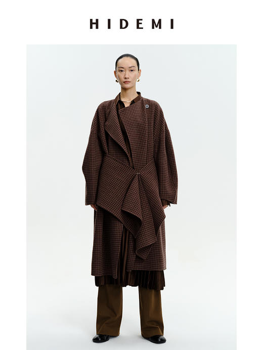 HIDEMI 深咖色格纹长款围巾式大衣 商品图1