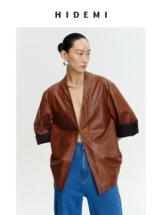 HIDEMI 新西兰羊皮V领极简廓形西装皮衣外套 蜡感焦糖色/亚光黑色 商品图10
