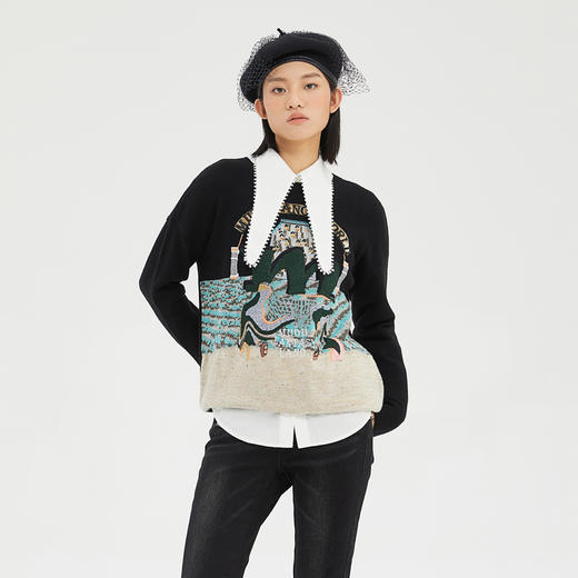 谜底2022冬季新品复古建筑织花圆领套头宽松针织衫女229MZ6205 商品图0