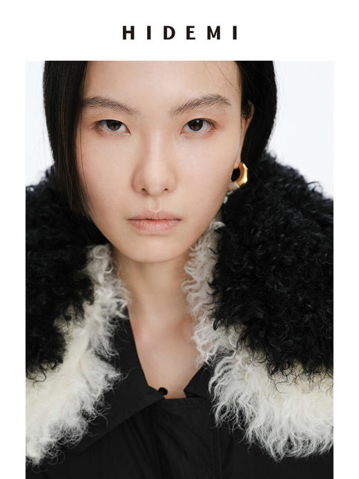 HIDEMI 皮毛一体可拆卸超大卷毛领廓形拉链口袋棉服长款大衣 （黑色/白色 ） 商品图9