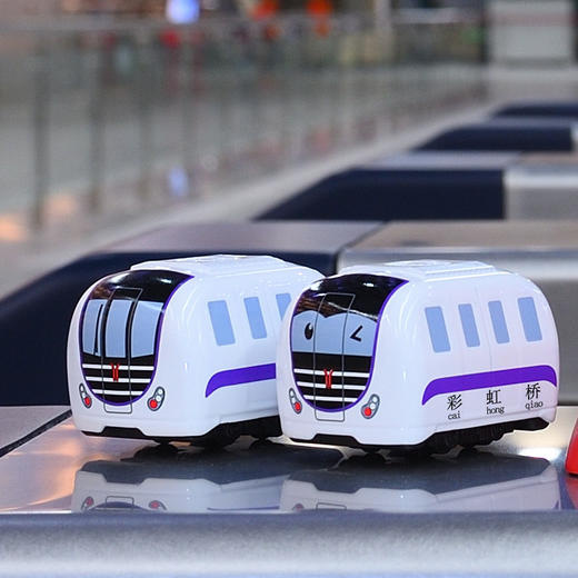 彩虹桥站限定版Q版列车模型＆导向标识摆件 商品图3