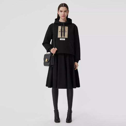 BURBERRY 博柏利 标签贴花棉质宽松连帽衫 女士卫衣 黑色 8057122 A1189 商品图3