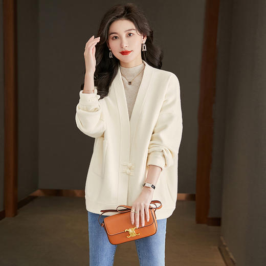 时尚慵懒风宽松显瘦复古盘扣百搭时尚开衫CC-22-3608 商品图1