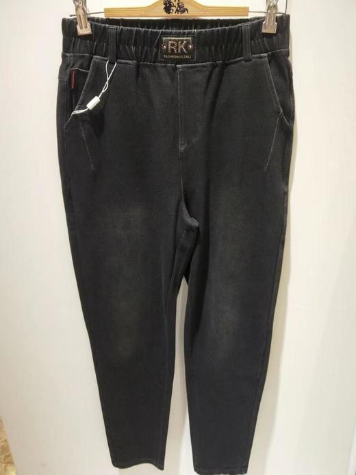 3楼康尼威秋春黑色小脚牛仔裤A5056黑 商品图0