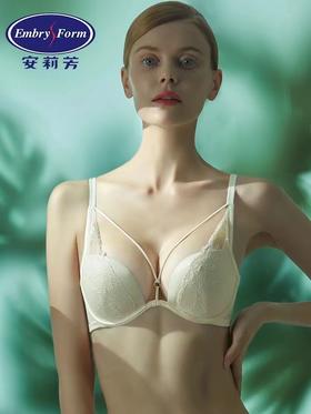 安莉芳新品性感蕾丝文胸女士薄款大胸显小内衣EB00510