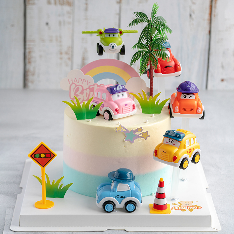 情景蛋糕 回力小汽车情景蛋糕  牛奶奶油情景蛋糕 生日蛋糕 大理同城送