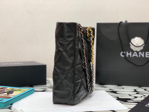 秋季特惠💰1150 原单香奈儿 黑色 很受欢迎的托特购物包3519 商品图4