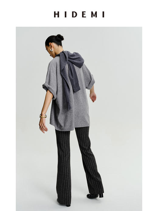HIDEMI 时髦灰色竖条纹显瘦喇叭神裤 商品图9