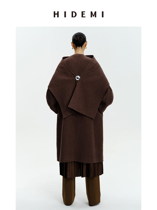HIDEMI 深咖色格纹长款围巾式大衣 商品图12