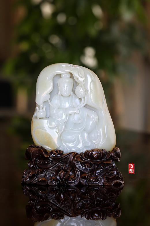 和田玉（白玉）籽料摆件--坐观音 1616g 商品图0