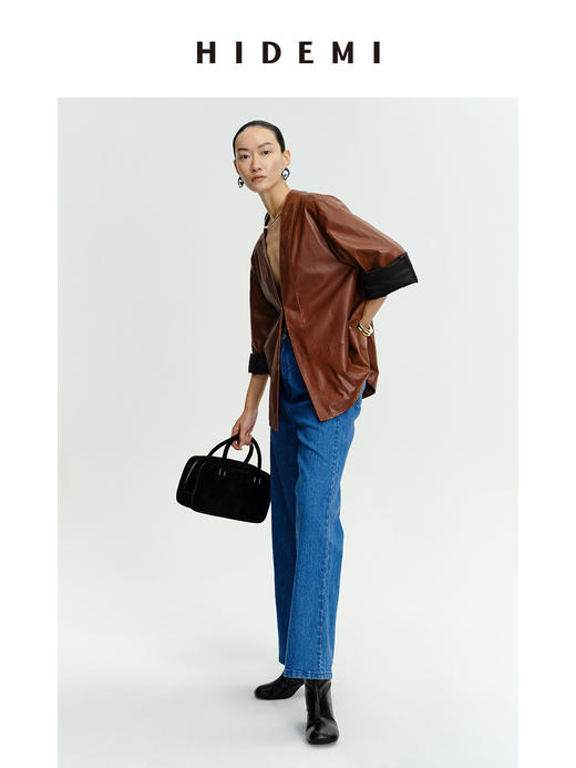 HIDEMI 新西兰羊皮V领极简廓形西装皮衣外套 蜡感焦糖色/亚光黑色 商品图4