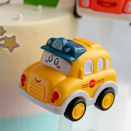 情景蛋糕 回力小汽车情景蛋糕  牛奶奶油情景蛋糕 生日蛋糕 大理同城送 商品图4