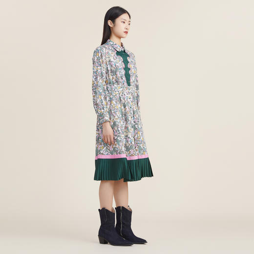 谜底连衣裙2022秋款复古文艺小碎花拼接百褶下摆中长裙223ML1146 商品图2