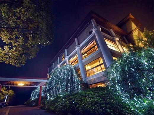 【酒店】汤山巴厘原墅温泉酒店 商品图0