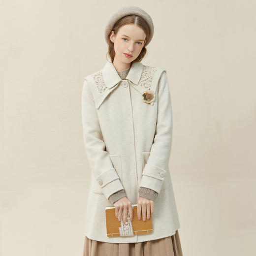 Famecoco范可儿牛角扣毛呢大衣外套女秋冬款长袖方领外套女F228AR002 商品图4