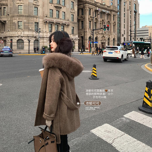 金蘑菇菇【西雅图下雪天】定染超肥狐狸毛！小个子短款双面呢外套 商品图4