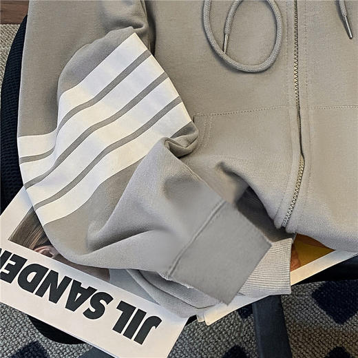 黛唯梵抖音外套女棒球服2022新款秋季设计感小众氛围感炸街连帽卫衣 商品图3