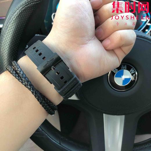 百年灵复仇者系列 黑鸟侦察机 男士腕表 商品图6