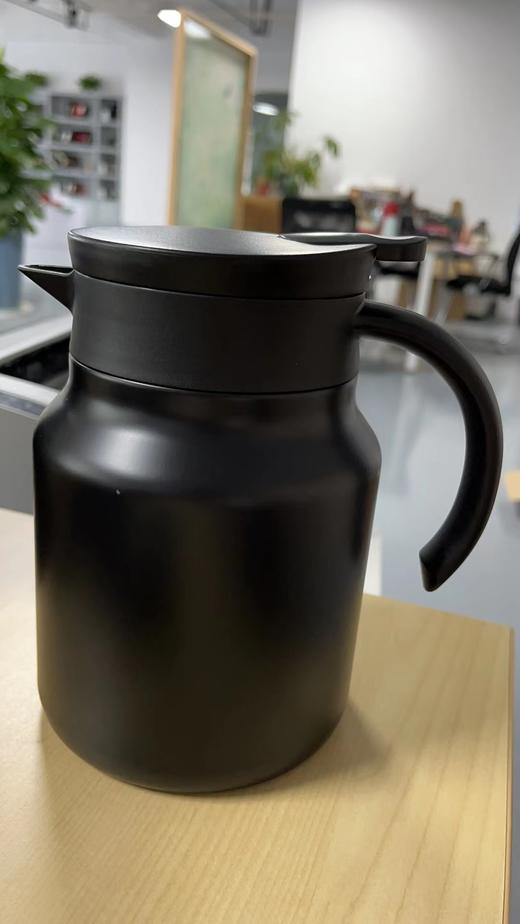 按压式鸭嘴水壶黑（配件） 商品图0