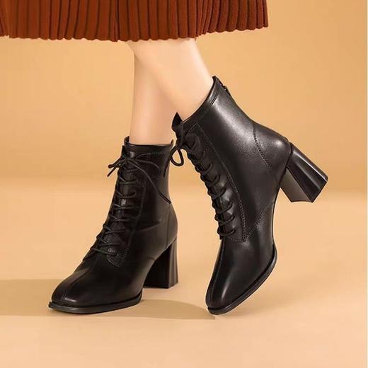 XYXY1098838 韩版时尚气质方头前系带粗跟短筒靴 商品图0