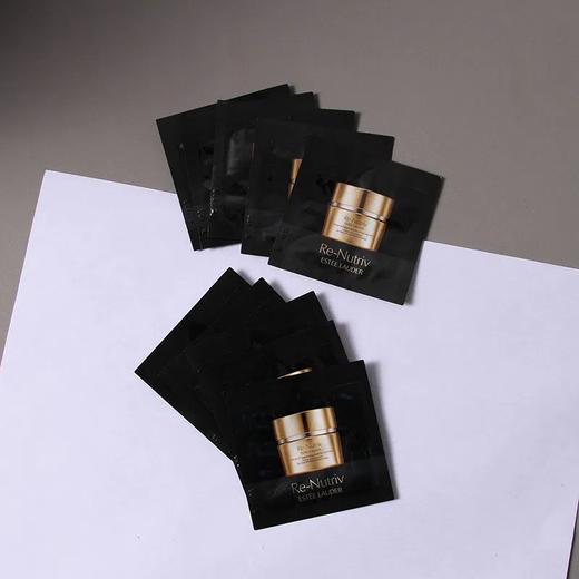 【爆款超低价预售 急单慎拍】10片专柜雅诗兰黛白金级花菁萃紧颜眼部精华滋养霜0.5ml 商品图0