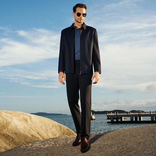 YvesFigarau伊夫·费嘉罗秋冬新款茄克941915 商品图1