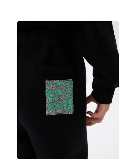 JNBY  22年冬款  束脚运动卫裤  1M0E12190 商品图5