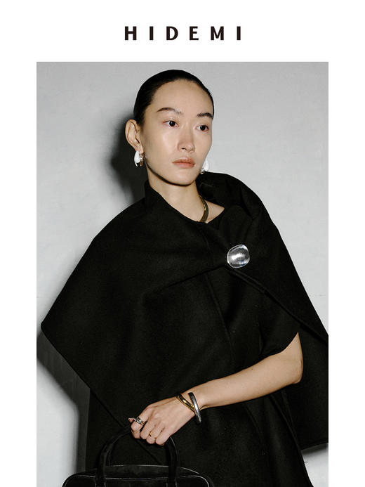 HIDEMI 简约流线感不规则圆形胸针 金色/银色 商品图0