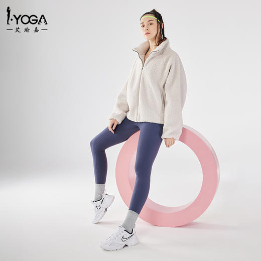 iyoga秋冬羊羔绒保暖外套金属拉链防风高领防风宽松版型穿着舒适J025 商品图2