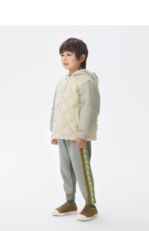 JNBY  22年冬款  带帽短款羽绒服  1M0C11930 商品图3