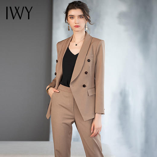 IWY/高端卡其色青果领西服女时尚套装气质职业装双排扣西装秋季正装2231102CP1 商品图0