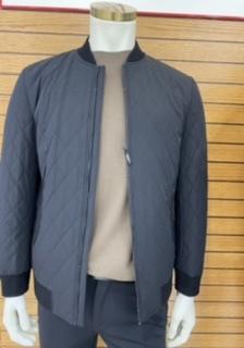 4F箭鱼鲨男装 商品图0