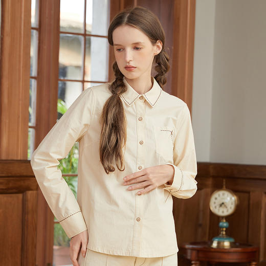 Famecoco范可儿纯色洗水棉衬衫女翻领长袖明线刺绣衬衣F228BH006 商品图2