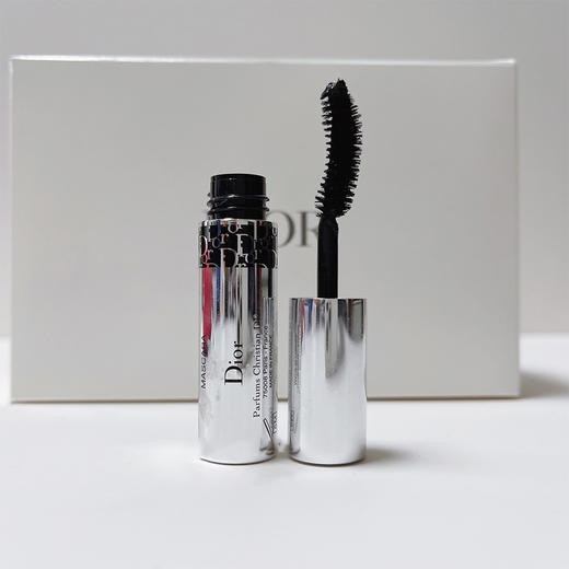 【10.31 大牌再降价】Dior迪奥惊艳 旋翘 睫毛膏黑色 4g无盒浓密拉长 效期至2023 商品图1