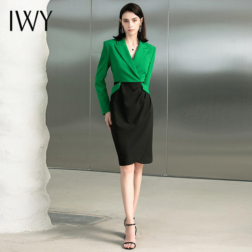 IWY/秋季新款时尚职业连衣裙个性黑绿拼接色戗勃西装领修身设计感裙子223182Q1 商品图4