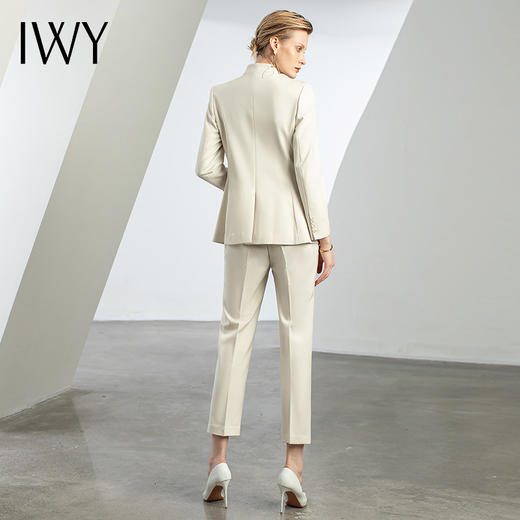 IWY/秋冬新款杏色西装套装女高端总经理职业套装女酒店前台接待工作装C11380+P11380 商品图7