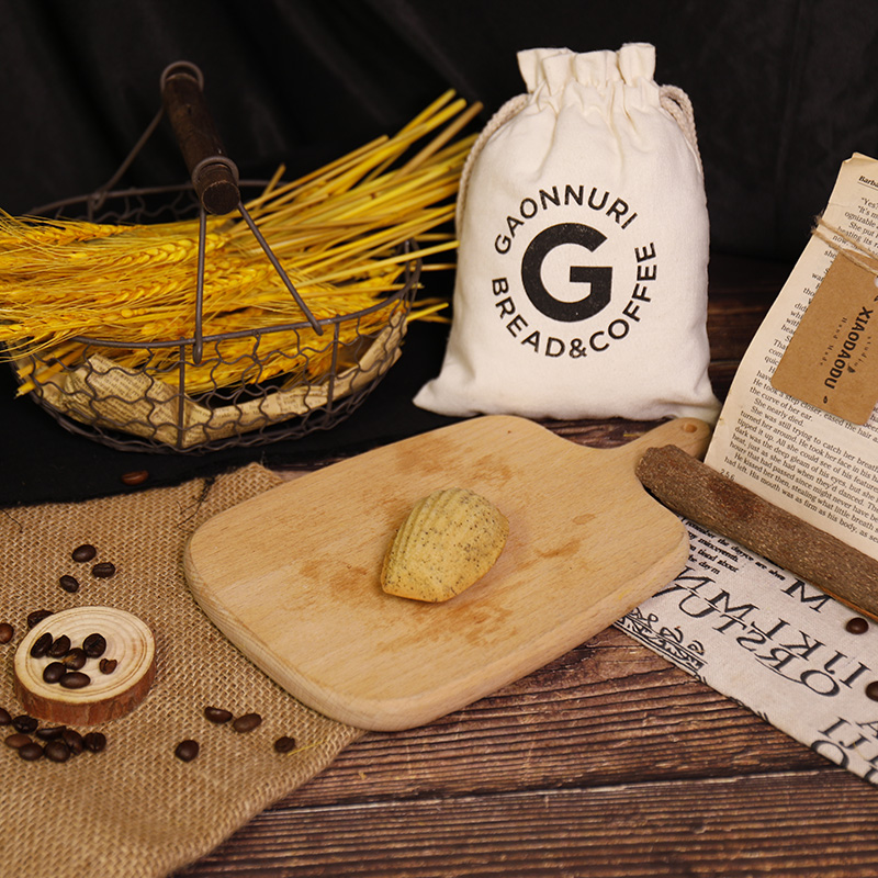 伯爵红茶玛德琳