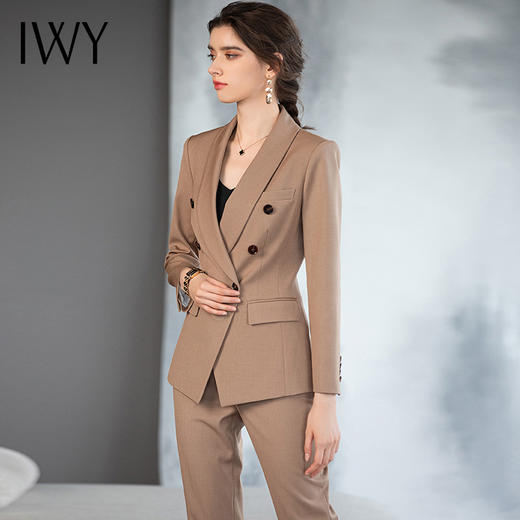 IWY/高端卡其色青果领西服女时尚套装气质职业装双排扣西装秋季正装2231102CP1 商品图2