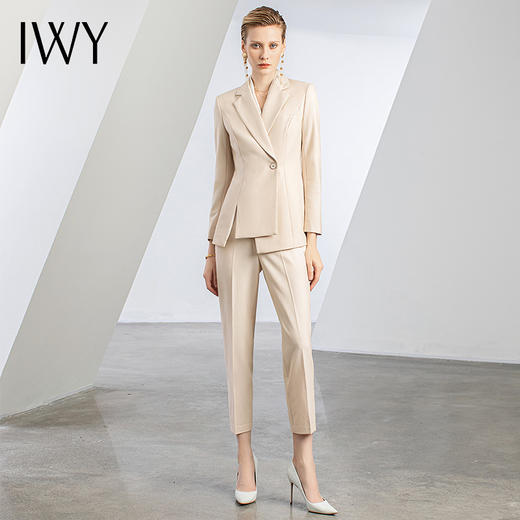 IWY/秋冬前厅接待套装工作服比亚迪销售工装修身显瘦职业装正装C11386+P11386 商品图1