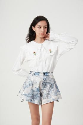 娃娃领精梳棉小花衬衣